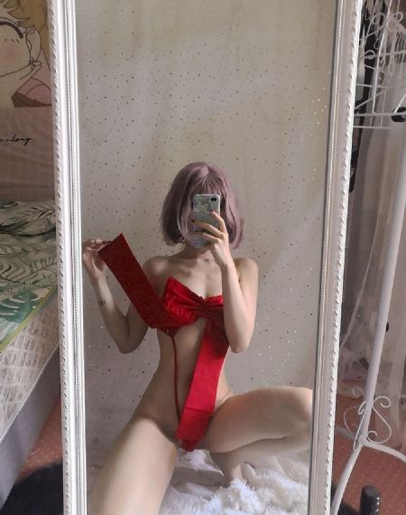 床上丽拉在线_1080影视在线观看